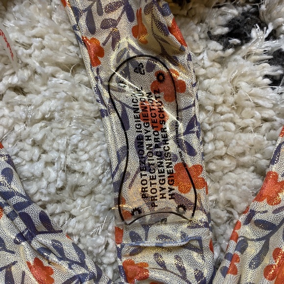 ROMWE Floral V High Cut Bikini Bottom - Picture 4 of 5